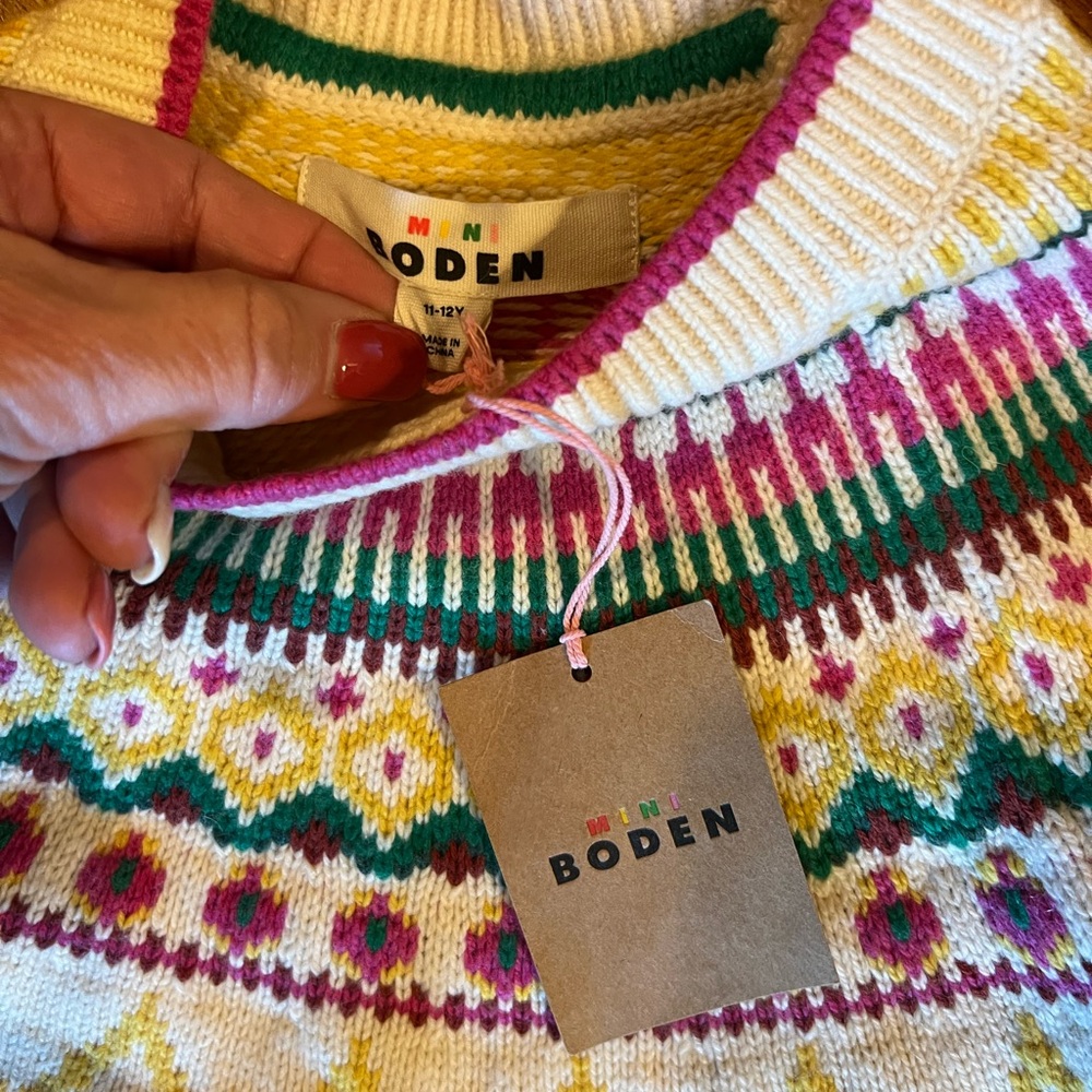 Mini Boden Cream Multicolor Kids fair isle sweater with corduroy pants. - Picture 4 of 8